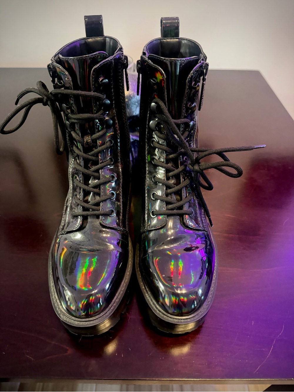 Guess Black Iridescent Lace-Up Combat Boots LIKE NEW 7